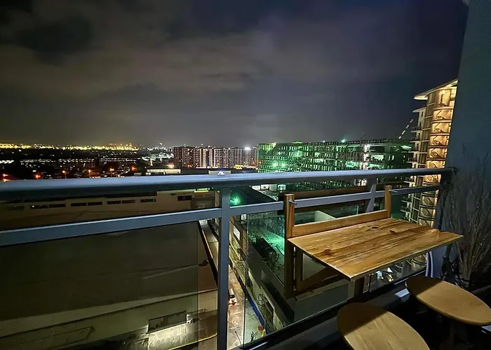 Sweet - Azure Apartment